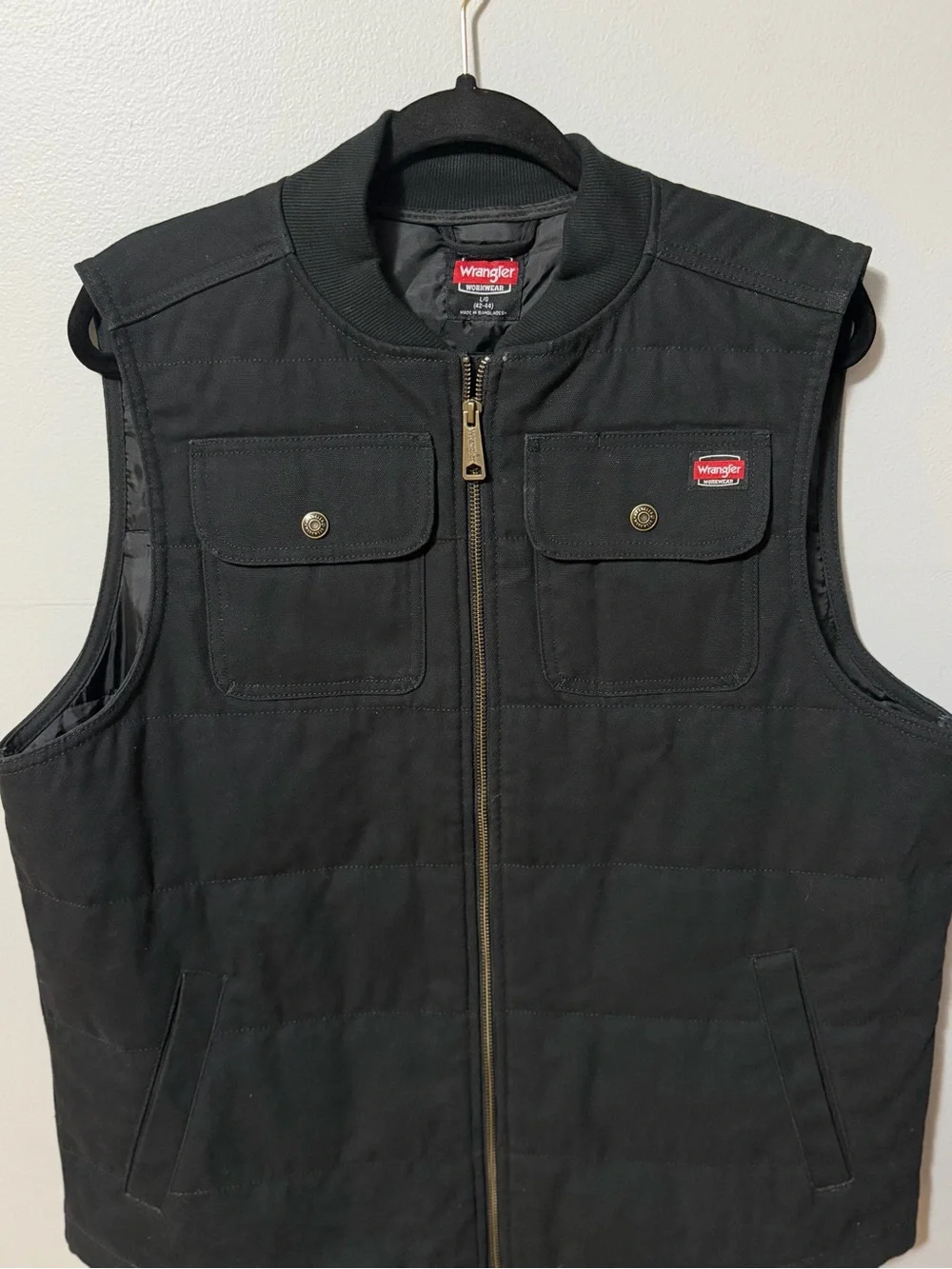 Wrangler Workwear Men’s Large Black Quilted Canvas Work Vest Full Zip